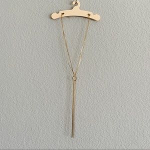 UO knot necklace
